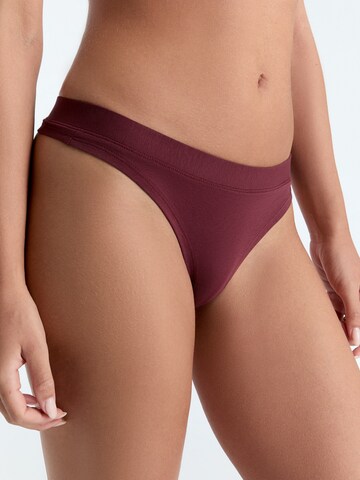 Albero Natur Thong in Red