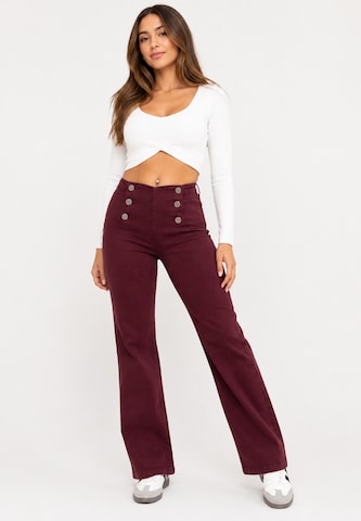 Elara Wide leg Jeans in Red: front