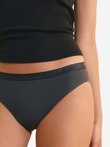 ETAM Menstruationsslip mit hohem Bund – Für starke Blutung in Schwarz