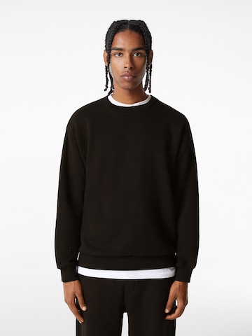 Bershka Sweatshirt in Zwart: voorkant