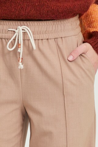 b.young Loosefit Stoffhose 'BYDANTA PIN TUCK PANTS' in Beige