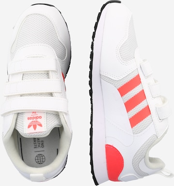 Baskets 'Zx 700 Hd' ADIDAS ORIGINALS en blanc