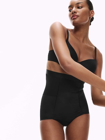 Marks & Spencer Shaping slip in Black: front
