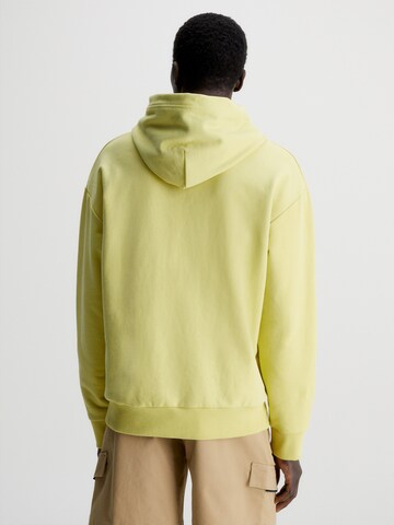 Sweat-shirt Calvin Klein en jaune