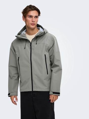 Only & Sons - Chaqueta funcional 'ONSRaz' en gris: frente