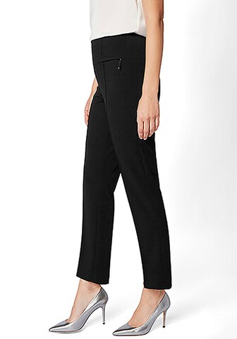 Select By Hermann Lange Regular Pleat-Front Pants in Black: front