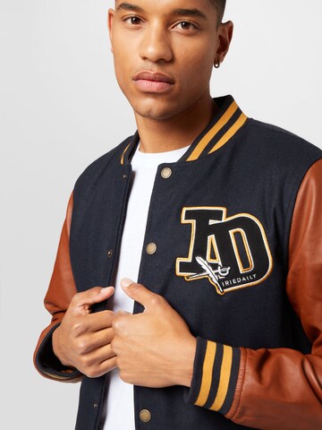 Iriedaily Jacke 'Varsity' in Blau