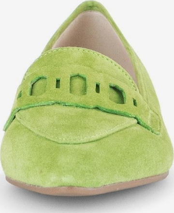 GABOR Classic Flats in Green