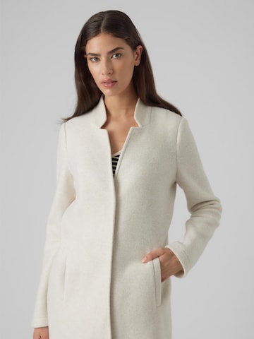 VERO MODA Between-Seasons Coat 'KATRINE' in Beige