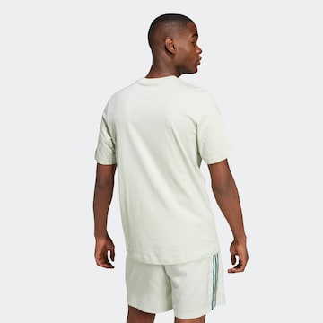 ADIDAS SPORTSWEAR - Camisa funcionais 'Essentials' em verde