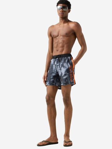 Bogner Fire + Ice Badeshorts 'Sorin' in Schwarz: Vorderseite