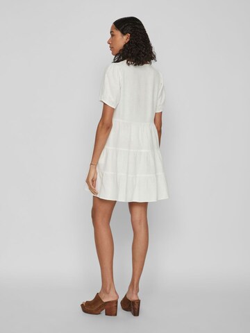 Robe VILA en blanc