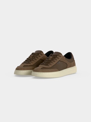 BOSS Sneaker 'Kieran' in Braun