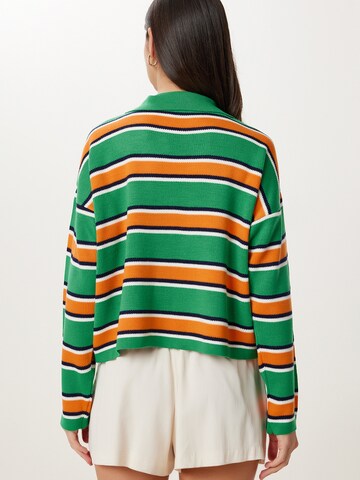 Happiness İstanbul Sweater in Green