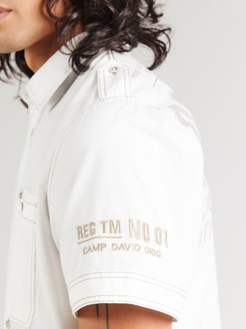 Regular fit Camicia di CAMP DAVID in beige