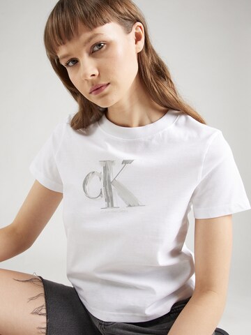 T-shirt Calvin Klein Jeans en blanc