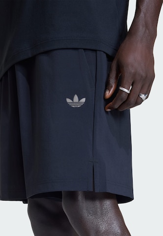 ADIDAS ORIGINALS Regular Broek 'Trefoil Essentials' in Zwart