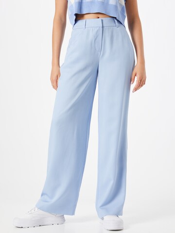 Loosefit Pantalon COMMA en bleu : devant