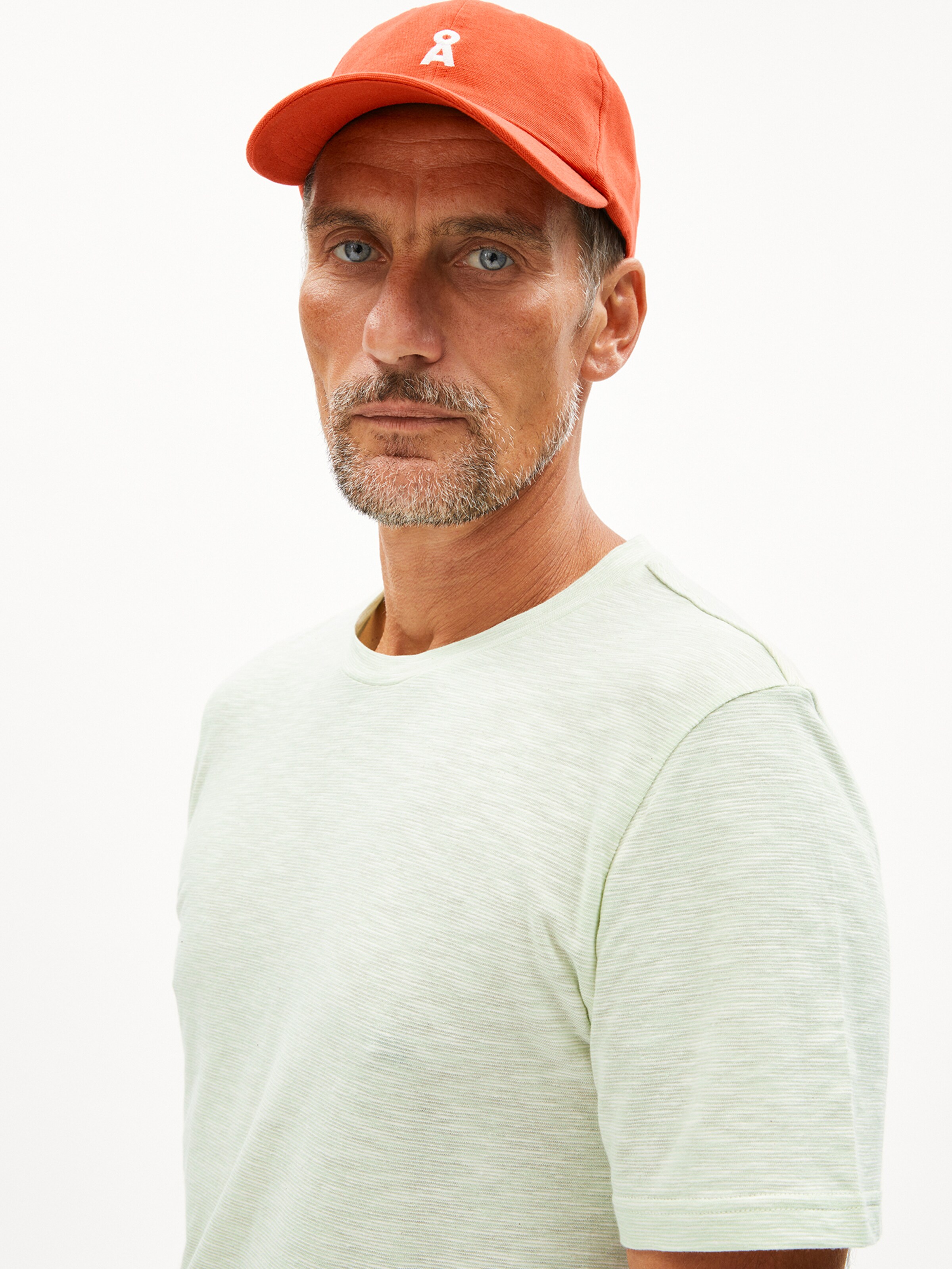 ARMEDANGELS T-Shirt JAAMES STRUCTURE in Grün: Vorderseite