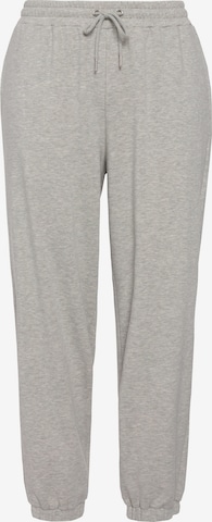 Studio Untold Regular Pants in Grey: front