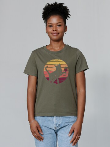 Watapparel Shirt 'Sunset Katze & Rotwein' in Green: front