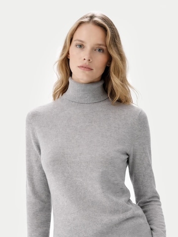Pull-over 'Women's Timeless Cashmere Turtleneck Sweater' GOBI Cashmere en gris : devant