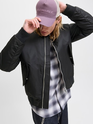 JACK & JONES - Chaqueta de entretiempo 'JCOMOTION' en negro