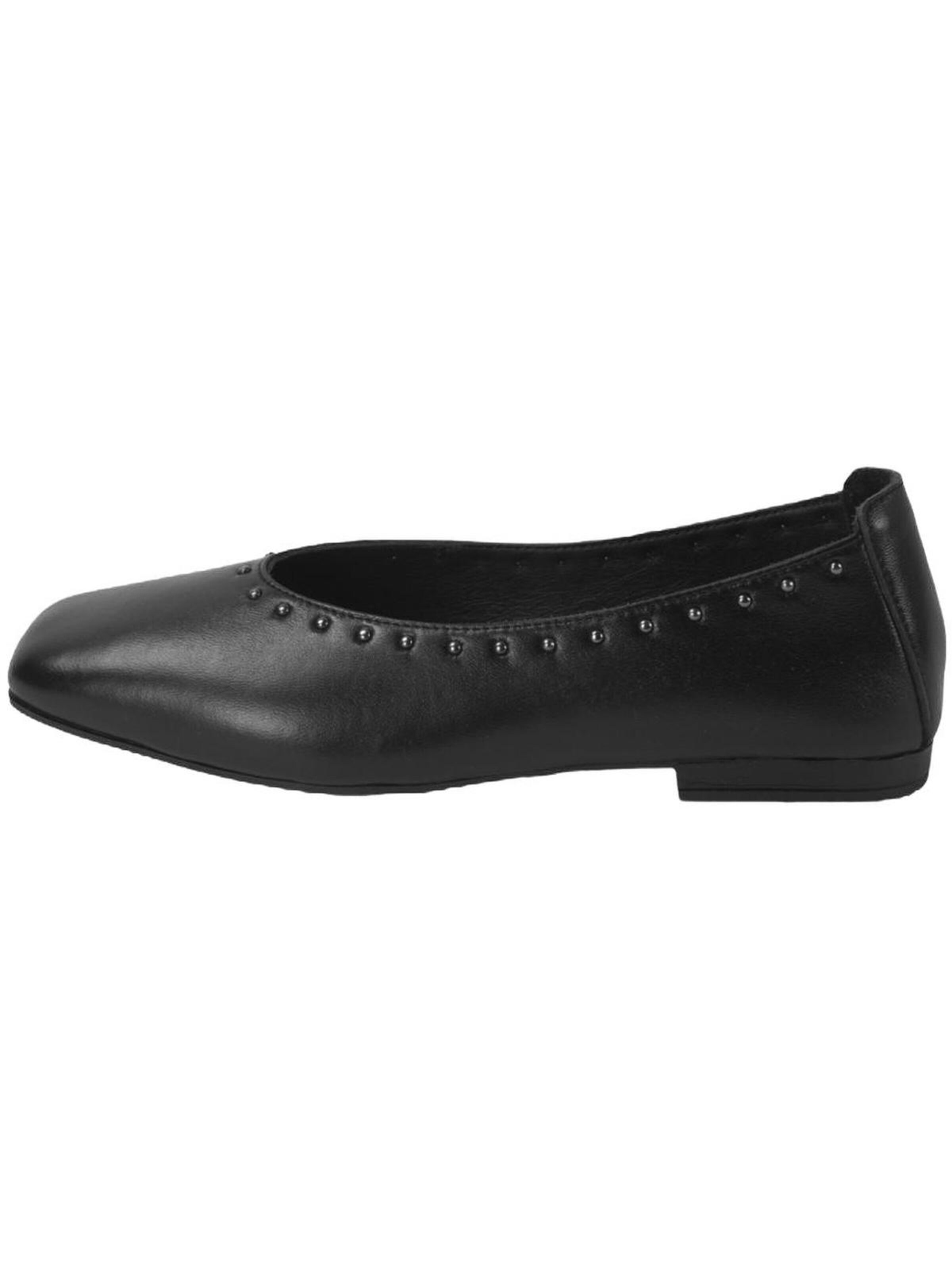 Desa Ballet Flats in Black