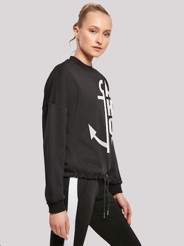 F4NT4STIC Sweatshirt 'Ahoi Anker Crop Knut & Jan Hamburg' in Zwart