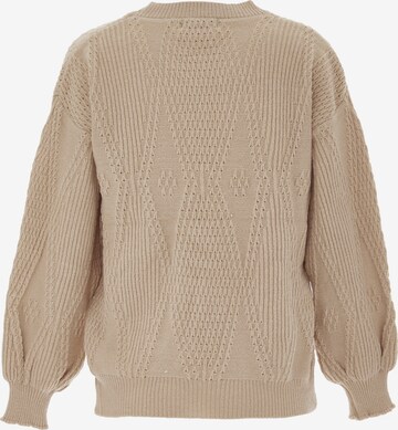 swirly Pullover in Beige