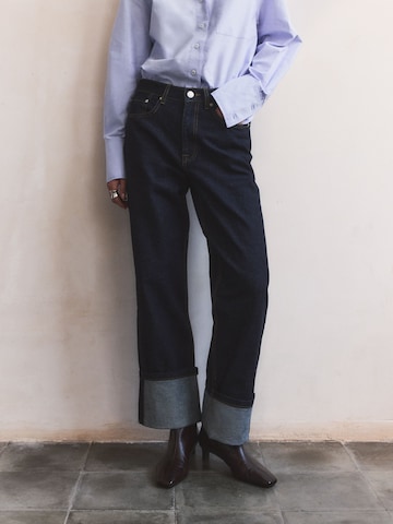 Bhoem Regular Jeans in Blue: front