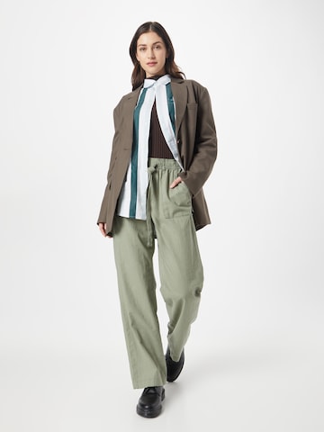 QS Loose fit Pants in Green