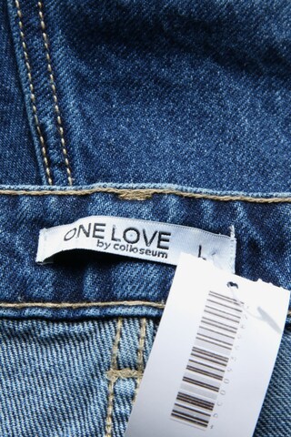 ONE LOVE by Colloseum Shorts in L in Blue
