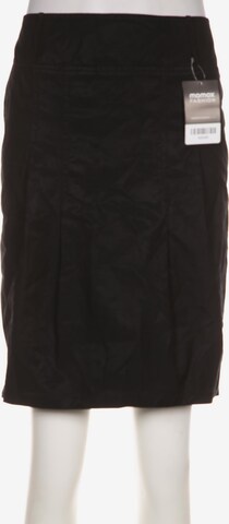 St. Emile Skirt in S in Black: front