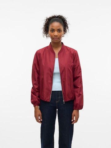 VERO MODA Between-Season Jacket 'VMLee' in Red: front