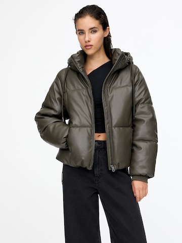 Pull&Bear Overgangsjakke i grøn: forside