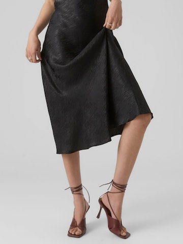 Robe 'SINA' VERO MODA en noir