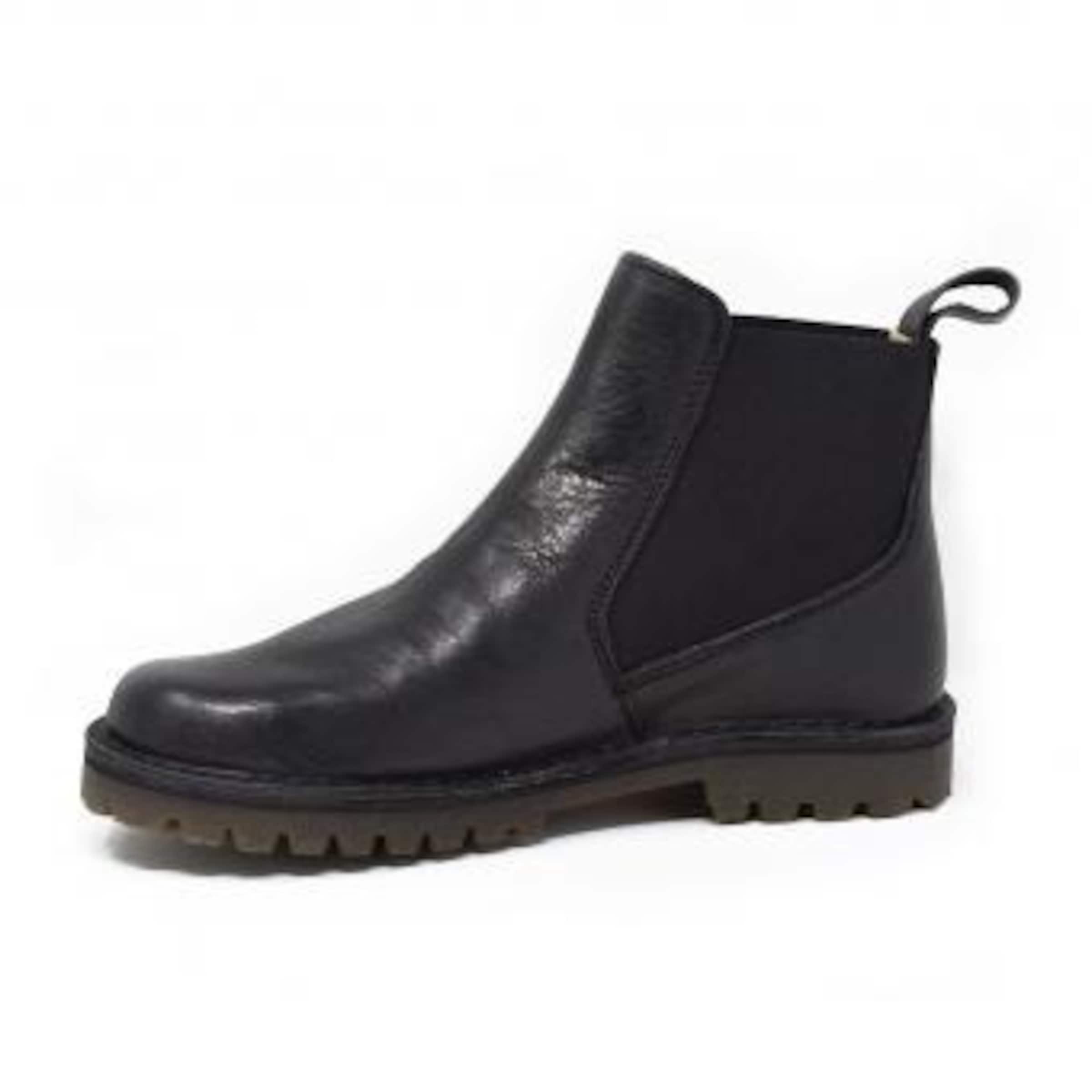 Grünbein Chelsea Boots in Black: front