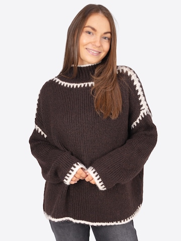 Pull-over 'JOLIE' Seasons of April en marron : devant