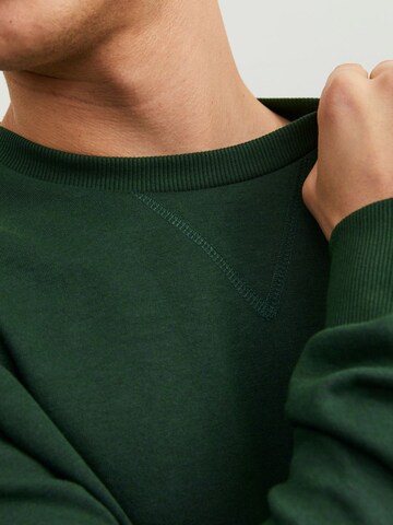 JACK & JONES Sweatshirt in Groen