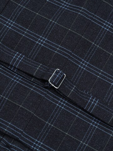 YOUTHUP Slim fit Suit in Black