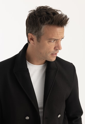 Felix Hardy Winter jacket in Black
