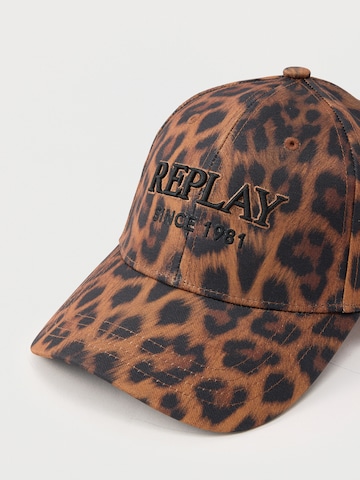 REPLAY Τζόκεϊ σε καφέ