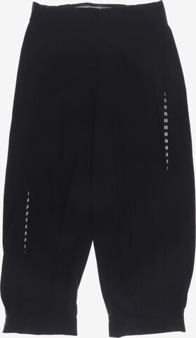 Yukai Pants in M in Black: front