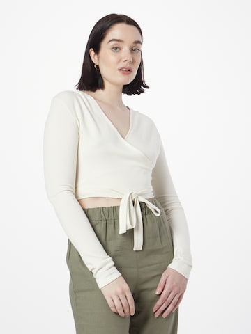 Pull-over de sport super.natural en blanc : devant