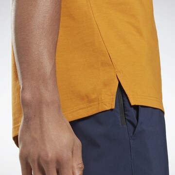 Reebok Functioneel shirt 'Graphic Move' in Oranje