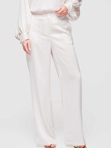 Ombre Regular Broek in Wit: voorkant