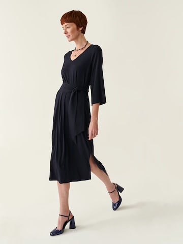 TATUUM Sukienka 'LAMBIK' w kolorze czarny: przód