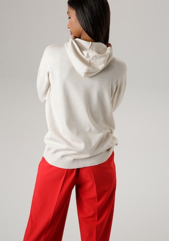 Aniston SELECTED Pullover in Beige