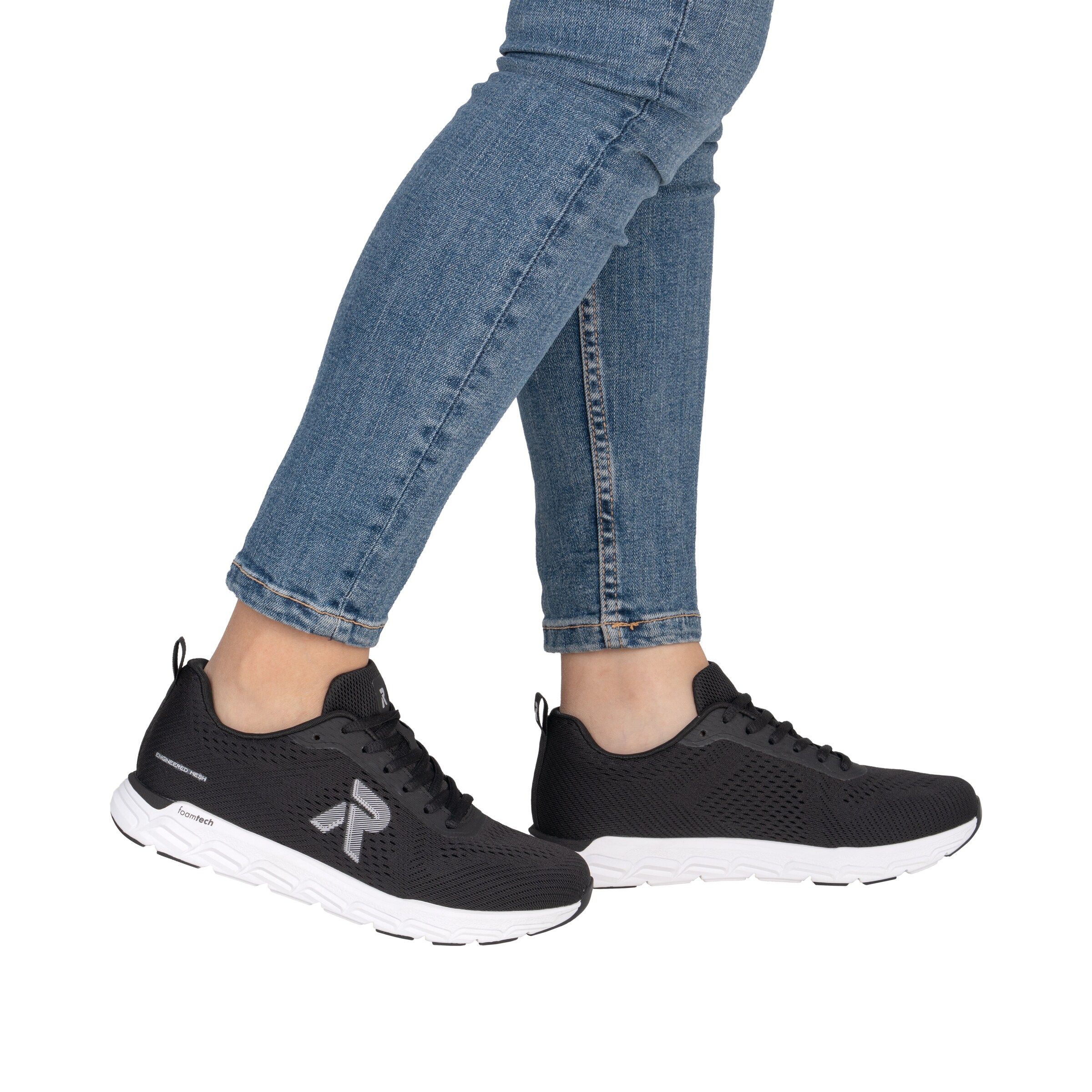 Baskets basses 'M9006' Rieker Sport en noir : devant